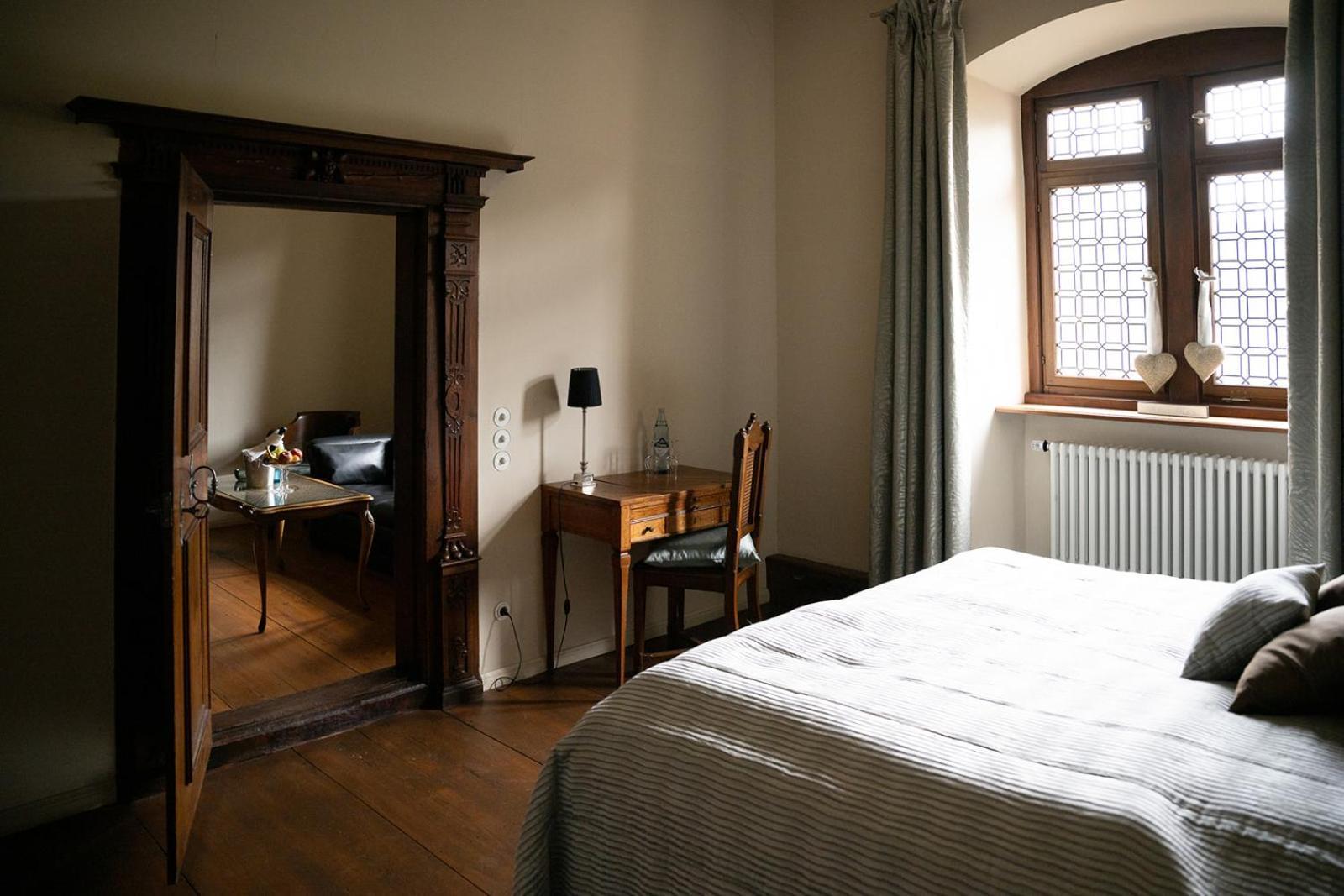 Schloss Schoenborn Geisenheim Ngoại thất bức ảnh